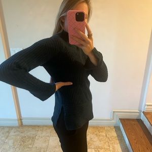 Club Monaco cashmere sweater size m